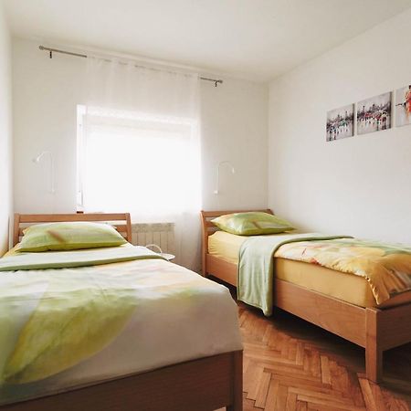 Apartamento Pri Neji Postojna Exterior foto